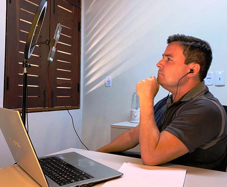 Gleisi Hoffmann discute estratégias de campanha com Fábio Novo